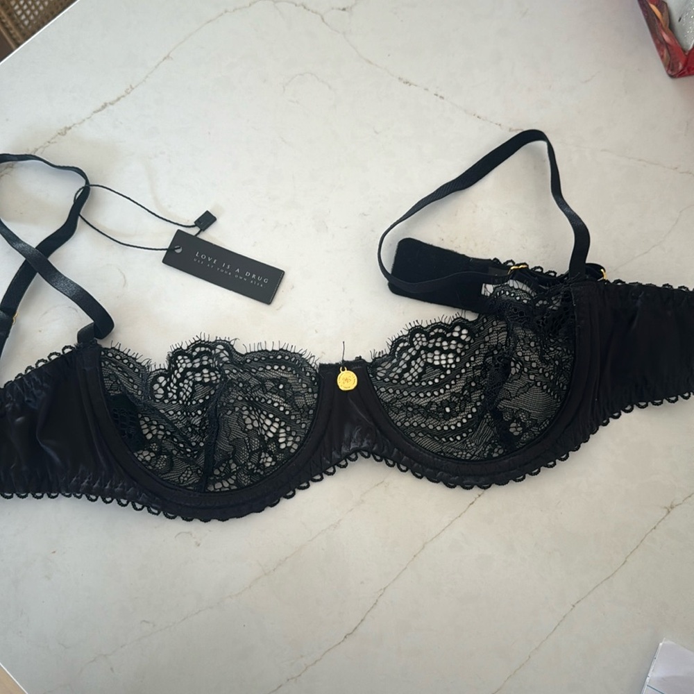 Bra